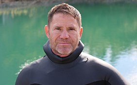 Steve Backshall MBE 1