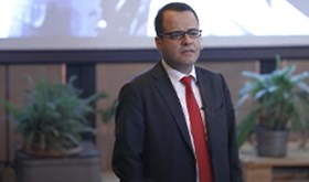 GELECEK BEKLENENDEN ÇOK DAHA HIZLI GELİYOR! (Prof. Dr. Özgür Demirtaş)