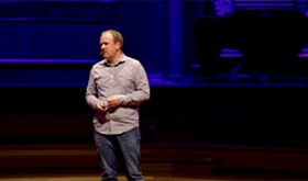 The rising importance of human interface in a tech-dominated world | Steven Van Belleghem | TEDxULB