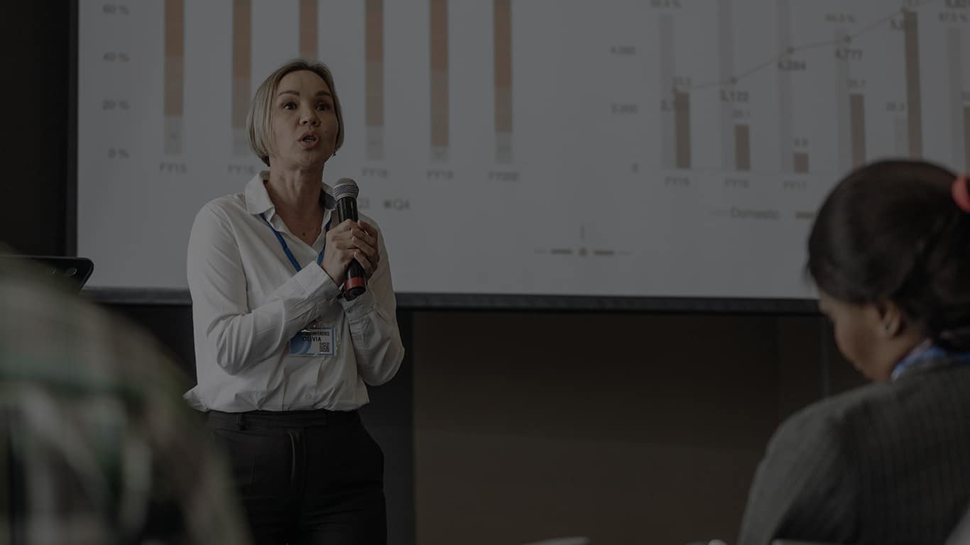 Booking motivational speakers for schools that inspire success 