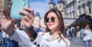 How Are Influencers Shaping Cultural Trends?)