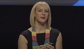 Debra Searle - Female Keynote Motivational Speaker Showreel