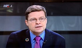 Interview with Dr. Wayne Visser, Creator of Closing the Loop Film