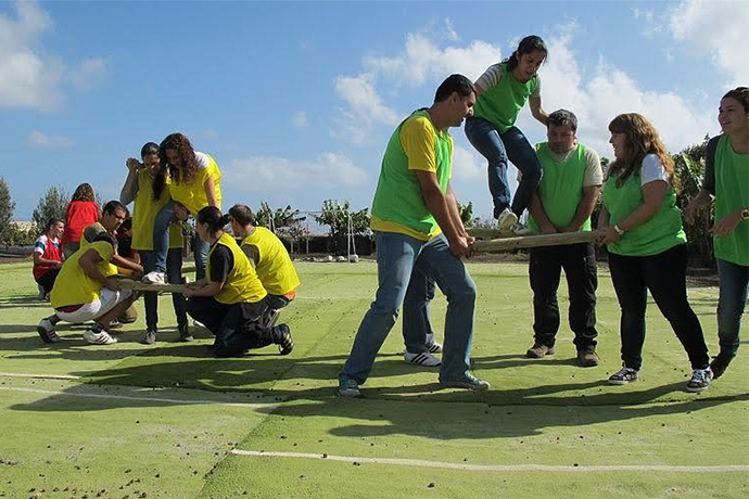 Team Building Importance 690X460