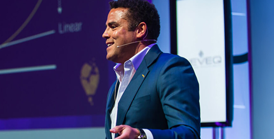 Expanding Minds and Businesses with Jonathan MacDonald’s Perspective on Change