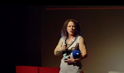 Bodies, Brains and Technology - The Real Social Dilemma | Catherine Knibbs | TEDxDoncaster