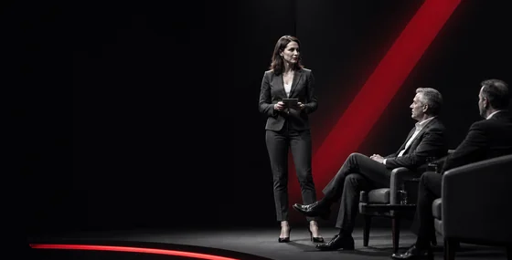 What Does an Event Moderator Do? Moderator, Keynote and Panel Explained