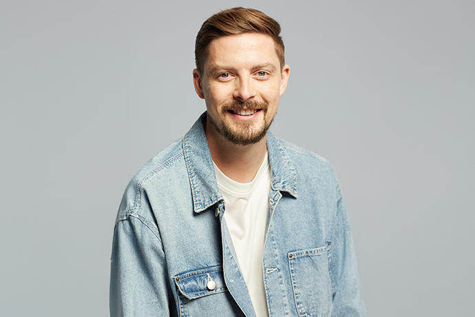 Inspiring Health With Alex George690x460