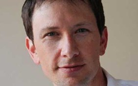 DR. CHRİS KUTARNA 1